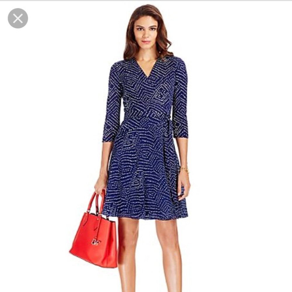 🎉Host Pick!🎉 DVF Irina silk wrap dress. 14. NWT.